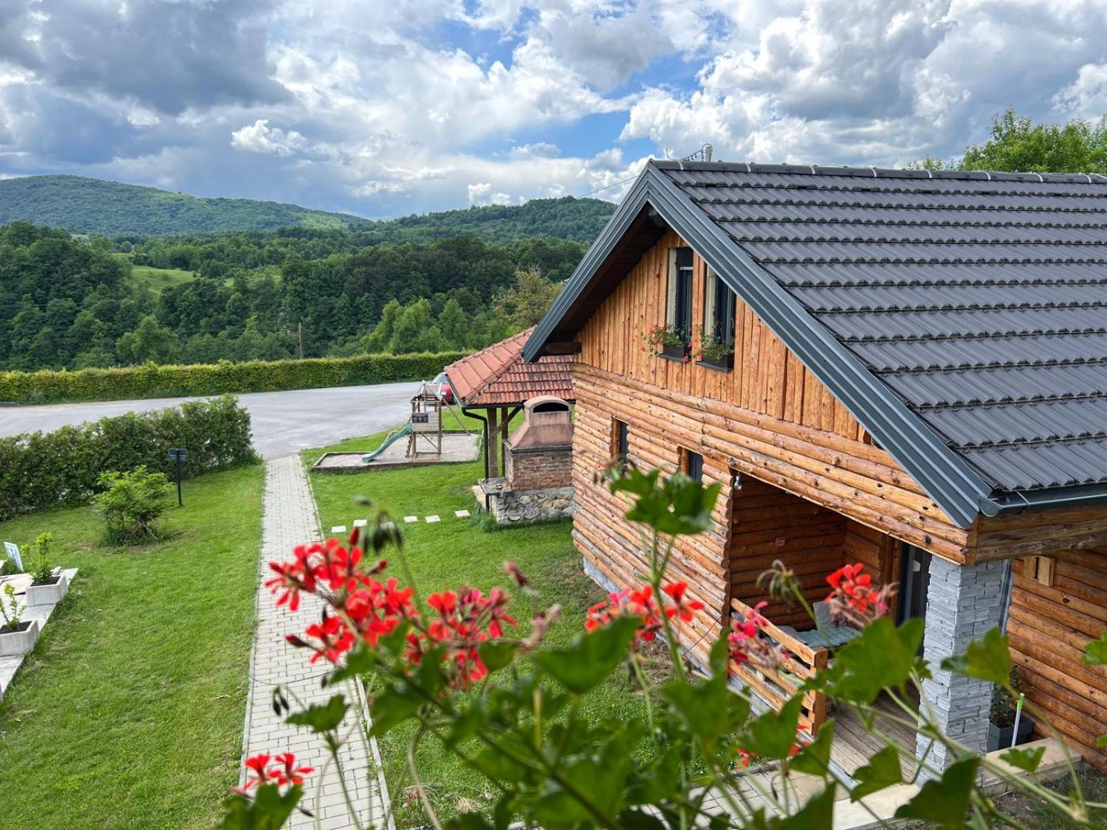 Timber Fairies Villa Slunj